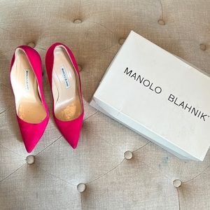 Manolo Blahnik BB Suede heels